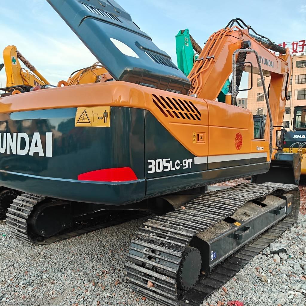 Hyundai 305-9T Paletli ekskavatörler