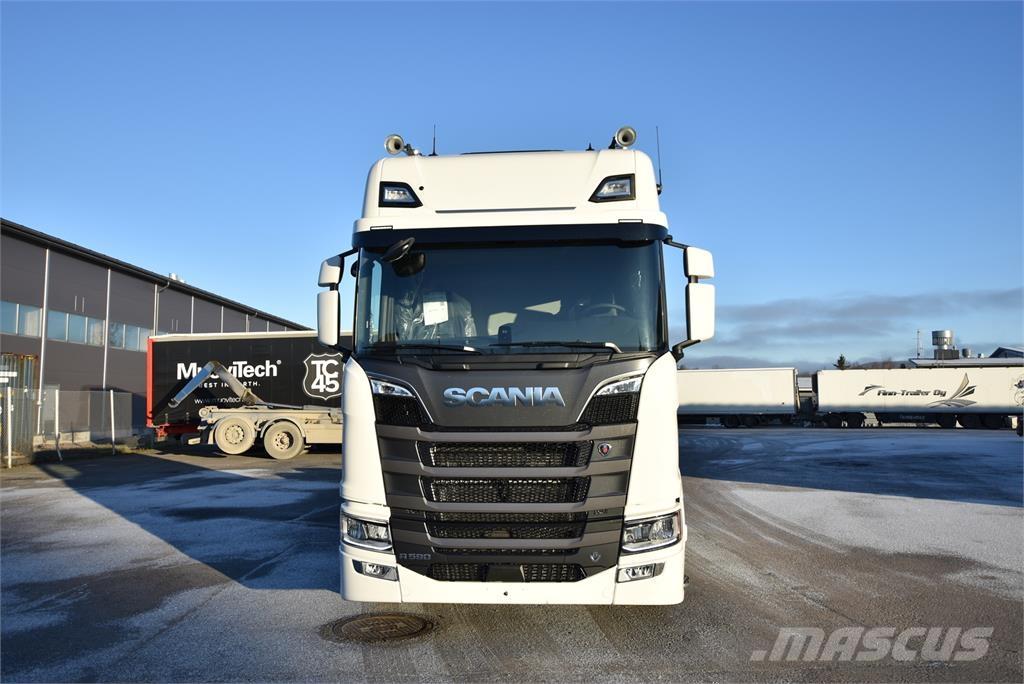 Scania R590 8X4 Çekiciler