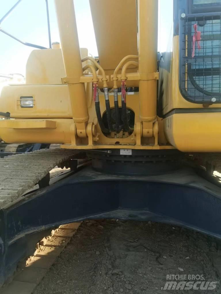 Komatsu PC 160 LC-7 Paletli ekskavatörler
