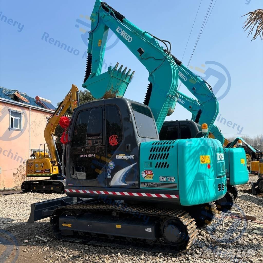 Kobelco SK75 Paletli ekskavatörler