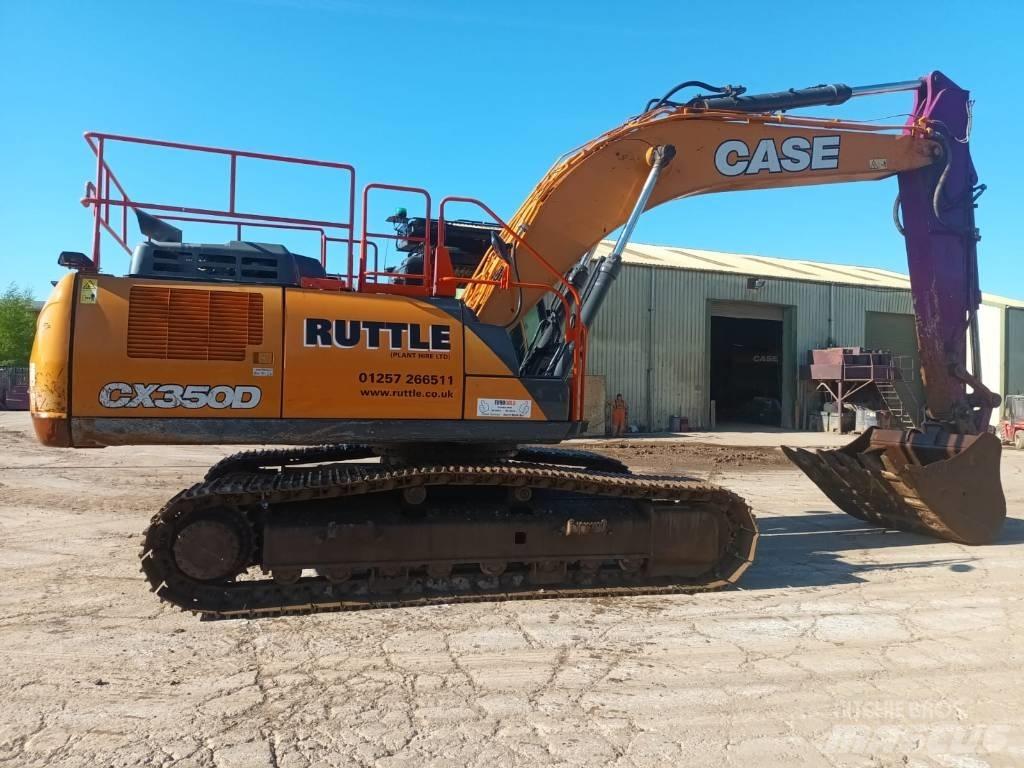 CASE CX350D Paletli ekskavatörler