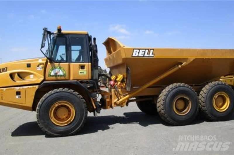 Bell B30D Belden kirma kaya kamyonu