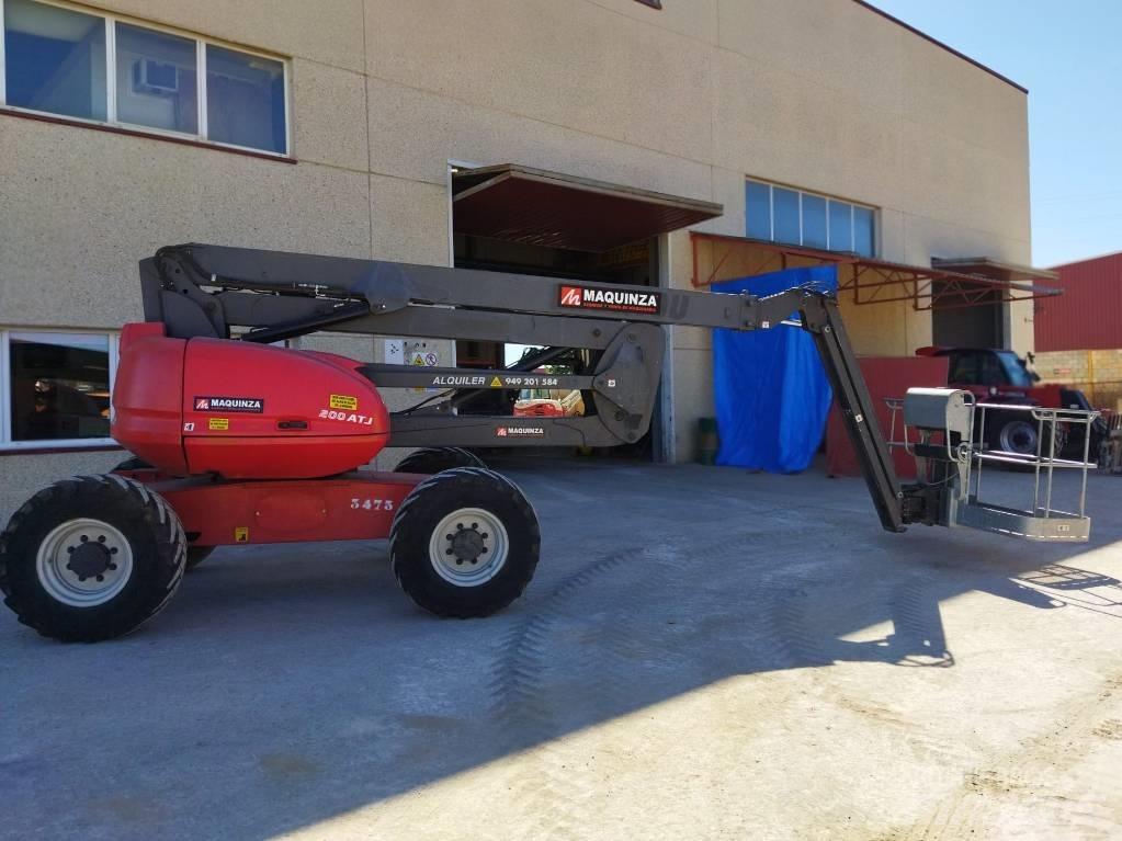 Manitou 200 ATJ Körüklü personel platformları