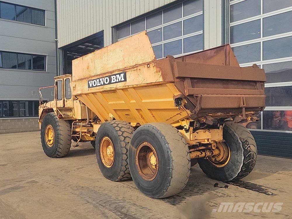 Volvo BM 861 Belden kirma kaya kamyonu