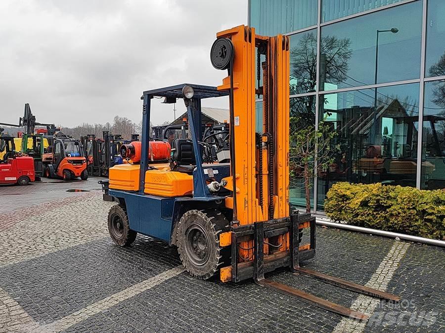 Toyota 02-5FG40 LPG'li forkliftler