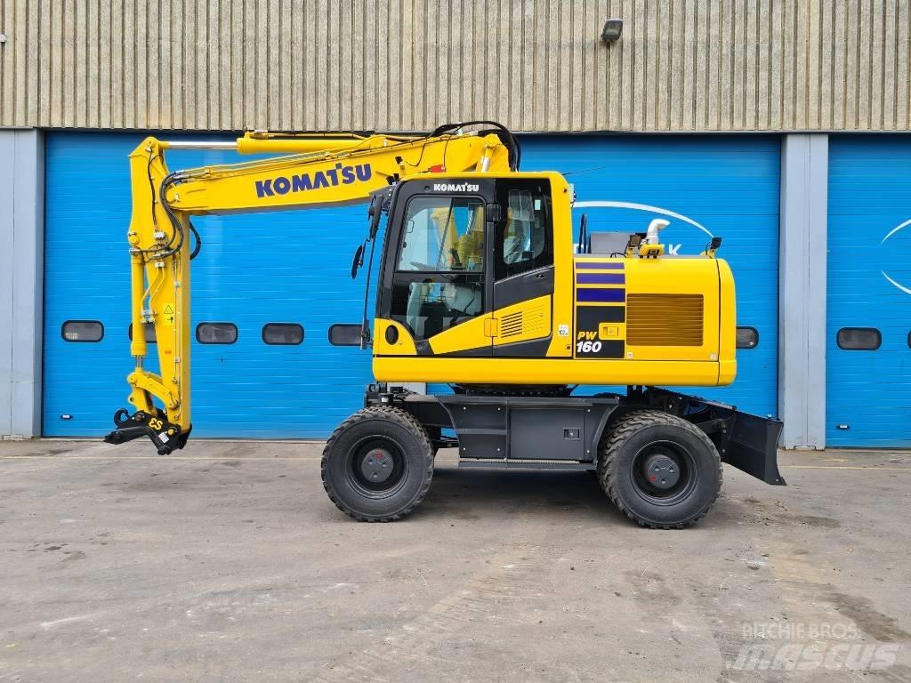 Komatsu PC 160 LC Paletli ekskavatörler