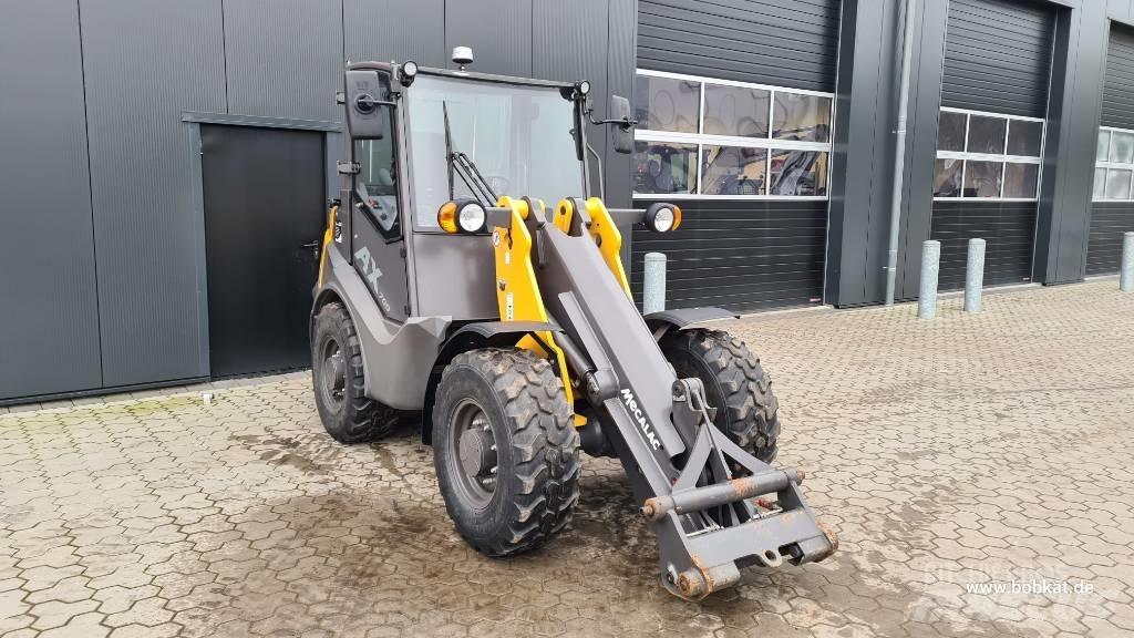 Mecalac AX 700 Tekerlekli yükleyiciler