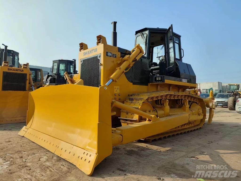 Shantui SD 22 Paletli dozerler