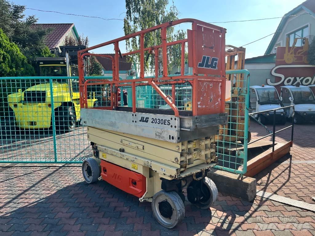 JLG 2030ES     V-3450 Personel Platformları ve Cephe Asansörleri