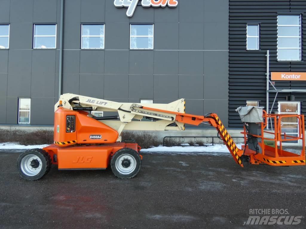 JLG E 450AJ  Bomlift Körüklü personel platformları