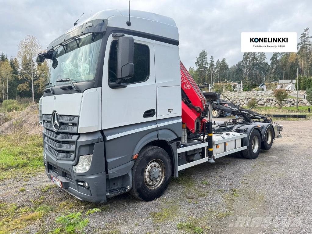 Mercedes-Benz 2653 L Araç üzeri vinçler