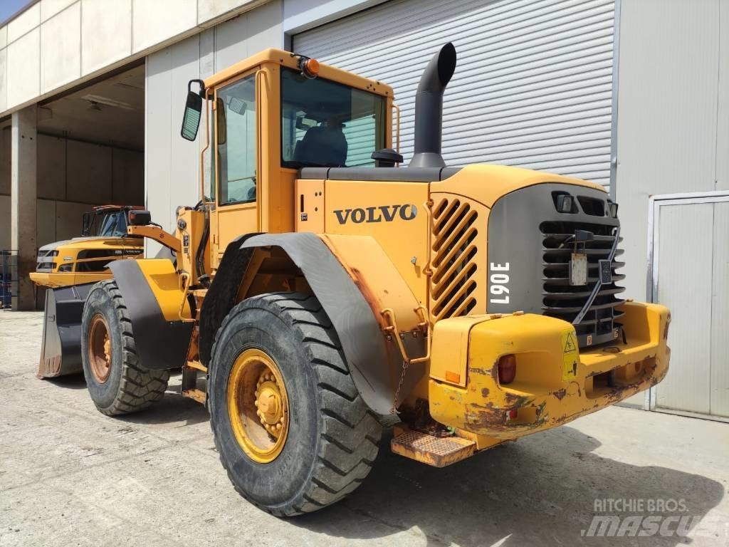 Volvo L 90 E Tekerlekli yükleyiciler