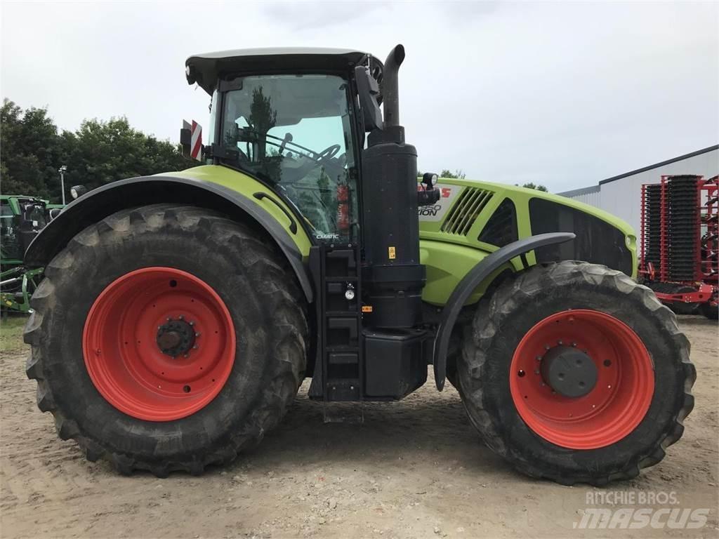 CLAAS Axion 950 Traktörler