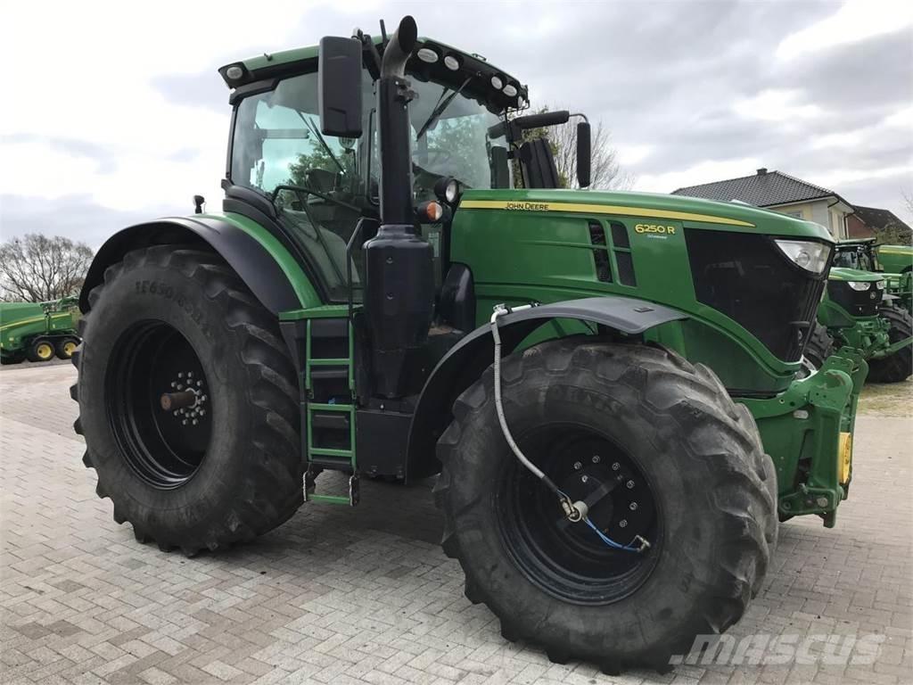 John Deere 6250R Traktörler