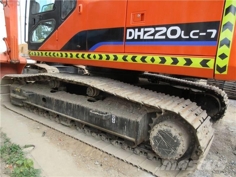 Doosan DX 220 LC-9 Paletli ekskavatörler