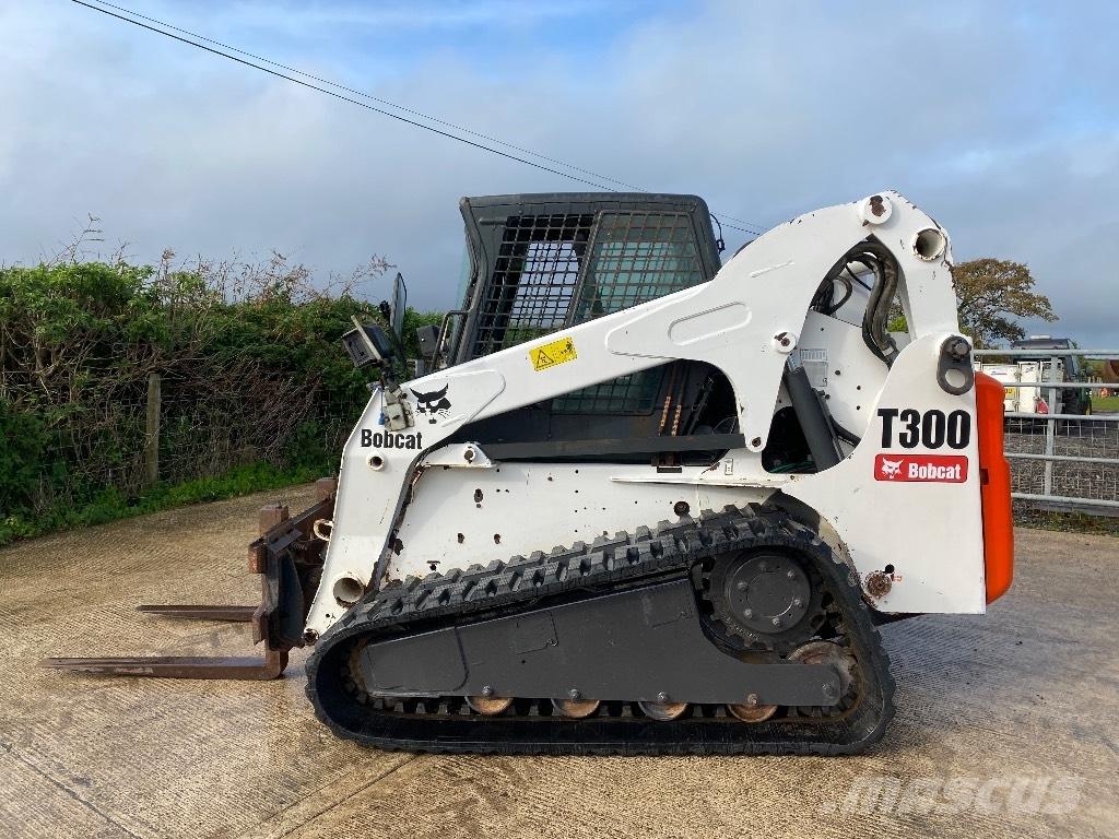 Bobcat T 300 Skid steer loderler
