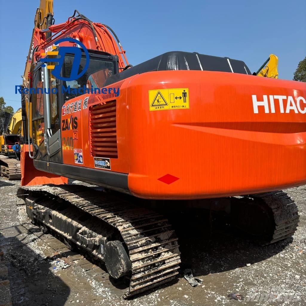 Hitachi ZX 240-3 Paletli ekskavatörler
