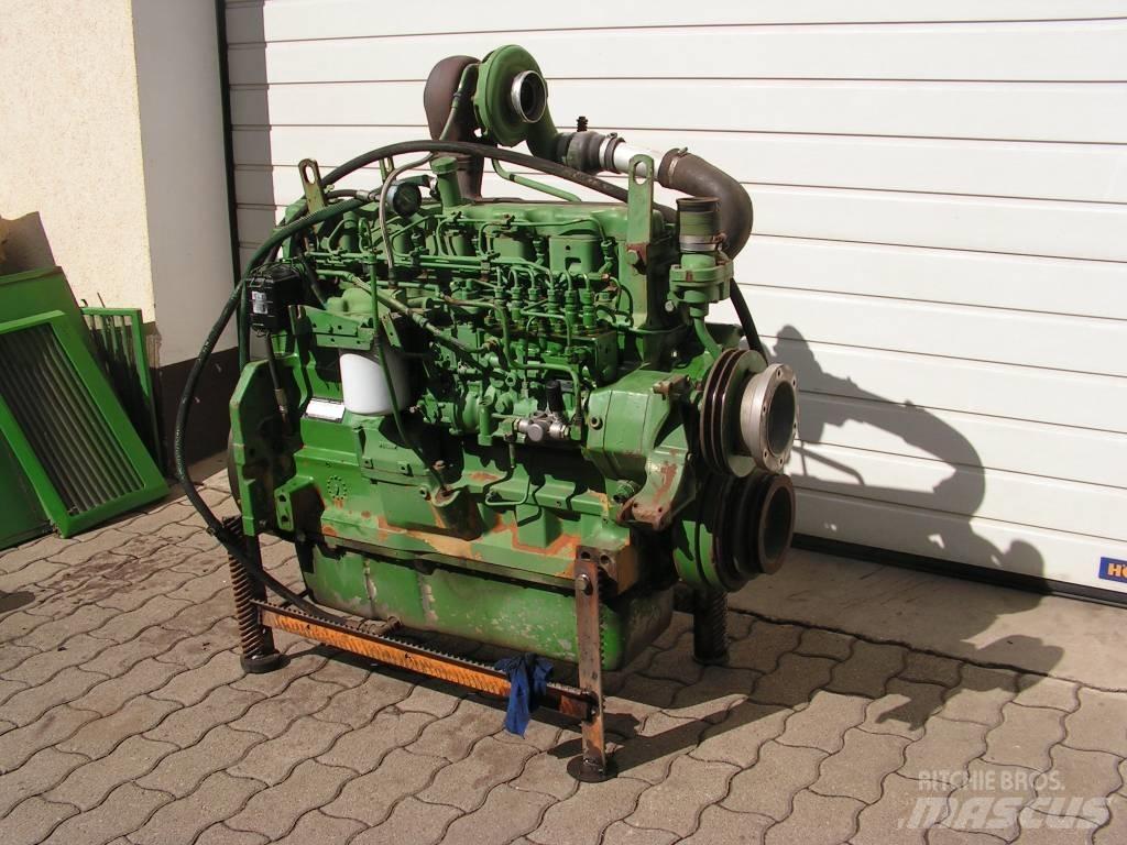 John Deere 2264 Motorlar
