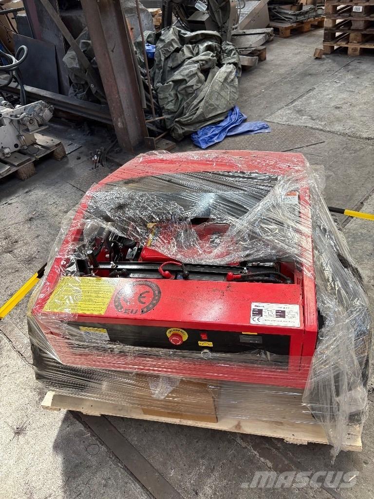 Nicolas HB800 Asılı ve çekilir biçme makineleri