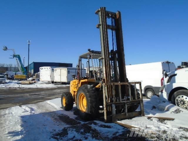 JCB 940 Arazi tipi forklift