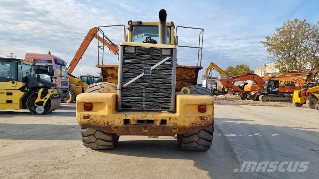 Volvo L 220 D Tekerlekli yükleyiciler