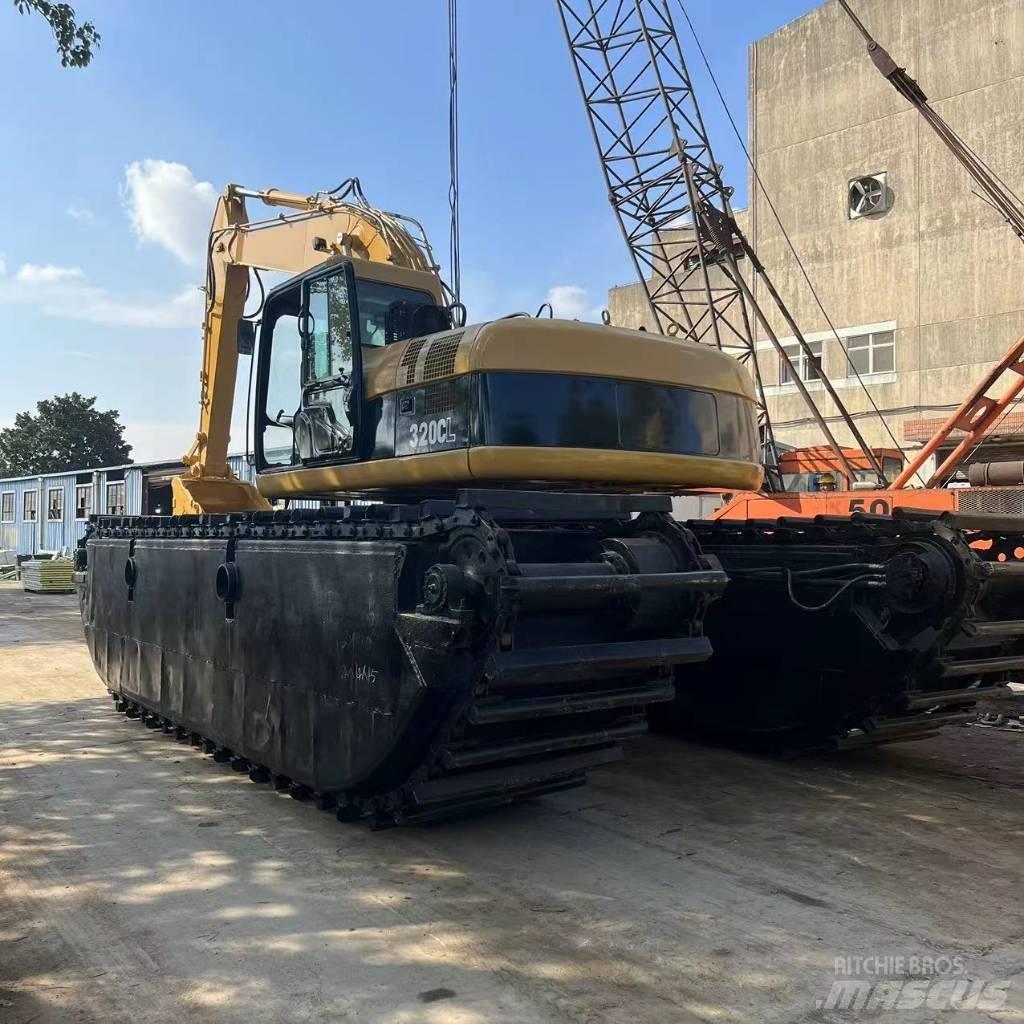 CAT 320 C Amfibi Ekskavatörler