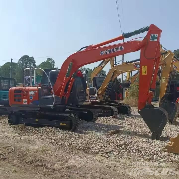 Hitachi ZX 120 Paletli ekskavatörler
