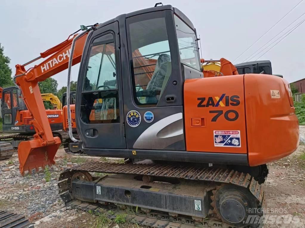 Hitachi ZX70 Mini ekskavatörler, 7 tona dek