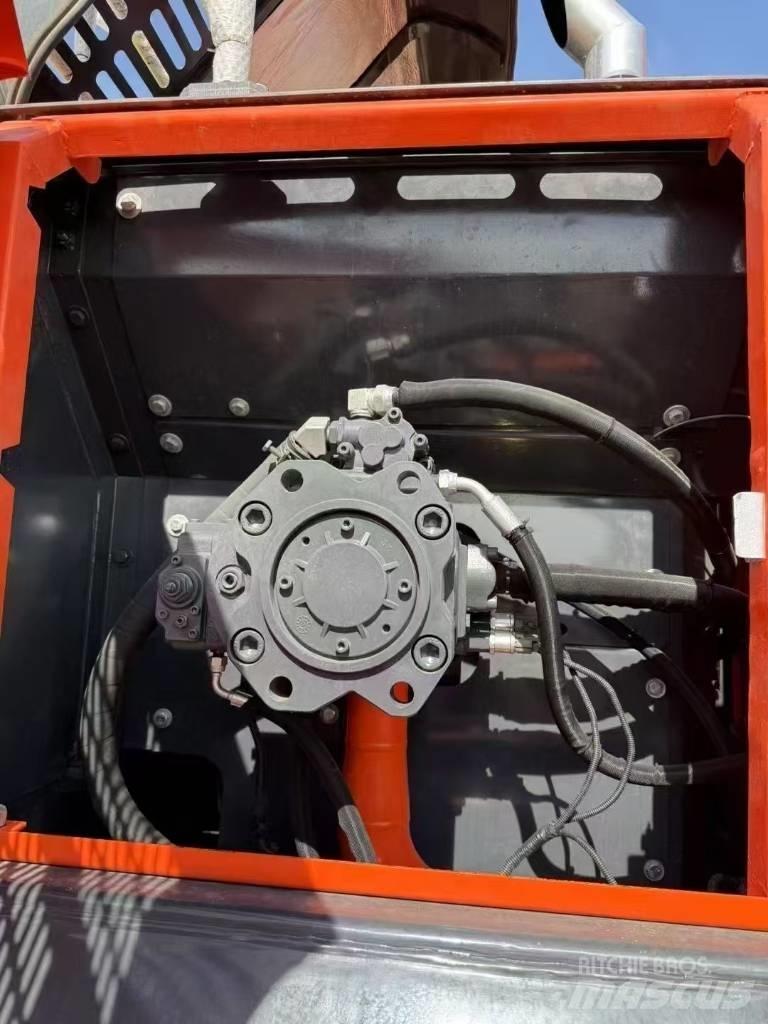 Doosan DX300LC-9C Paletli ekskavatörler