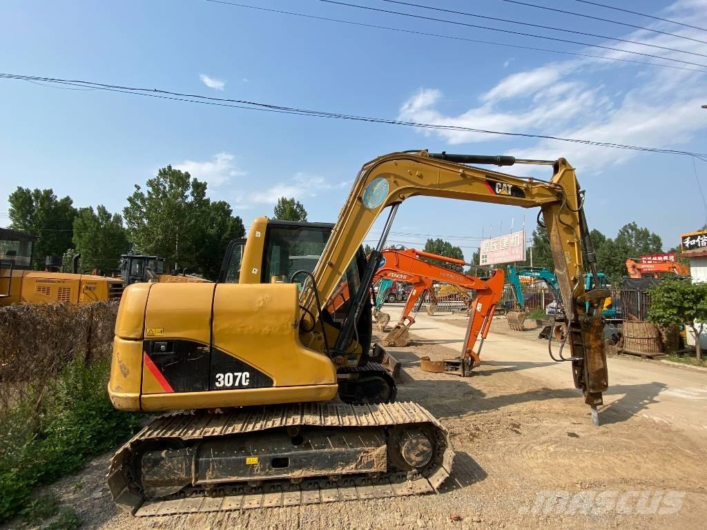 CAT 307C Paletli ekskavatörler