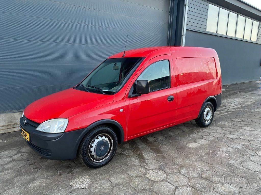 Opel Combo CDTI Kapali kasa kamyonetler
