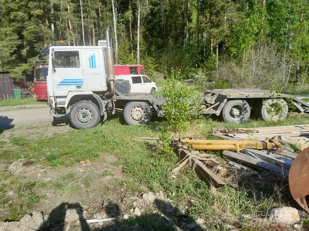 Volvo F12 Flatbed kamyonlar