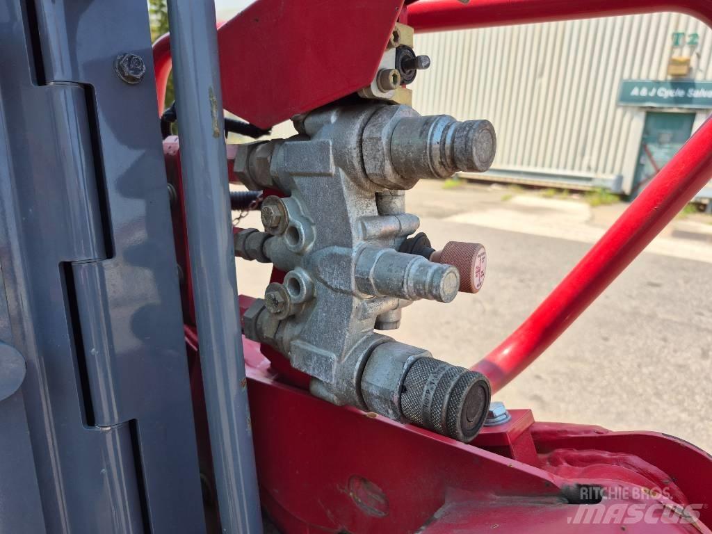 Takeuchi TL 6 R Skid steer loderler
