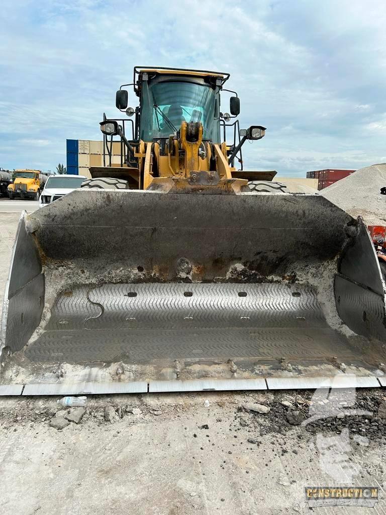 CAT 966 K Tekerlekli yükleyiciler