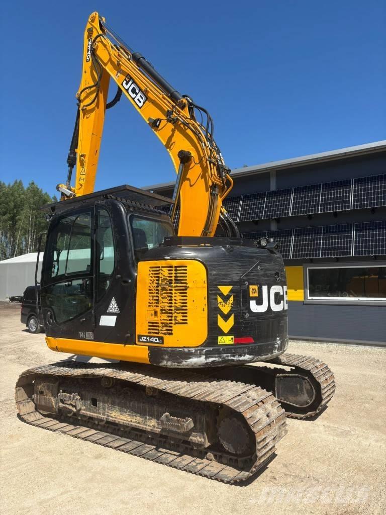 JCB JZ 140 LC Paletli ekskavatörler