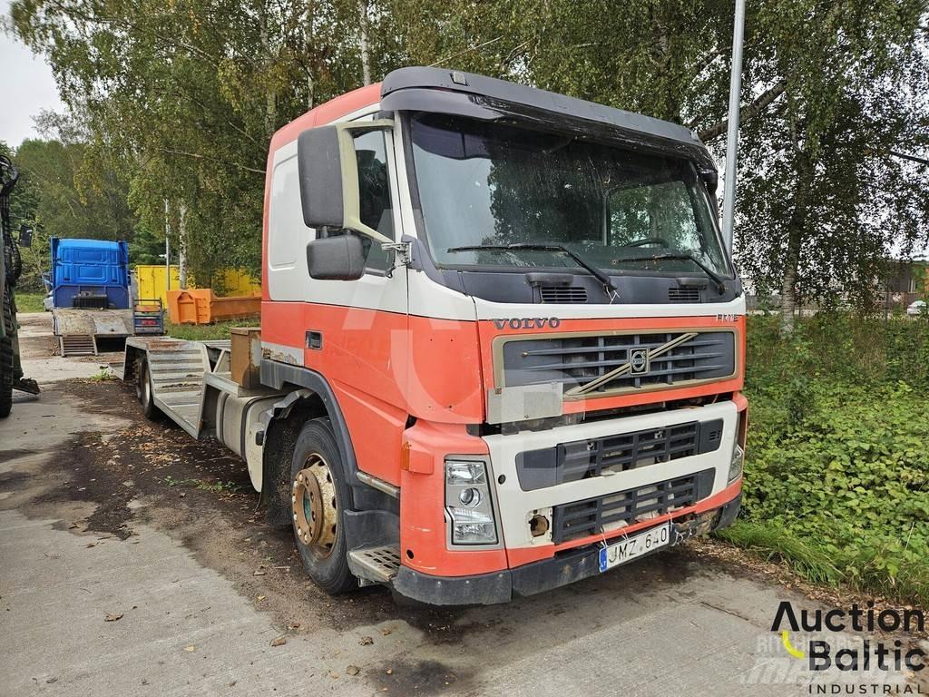 Volvo FM12 Araç tasiyicilar