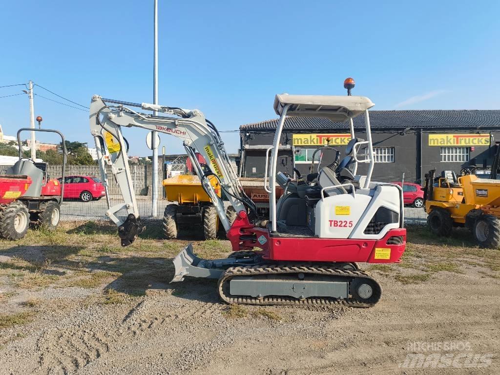 Takeuchi TB 225 Mini ekskavatörler, 7 tona dek