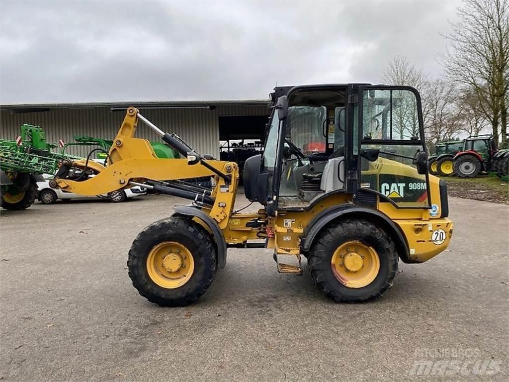 CAT 908M Tekerlekli yükleyiciler