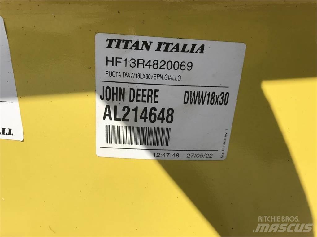 John Deere 18x30 Tekerlekler