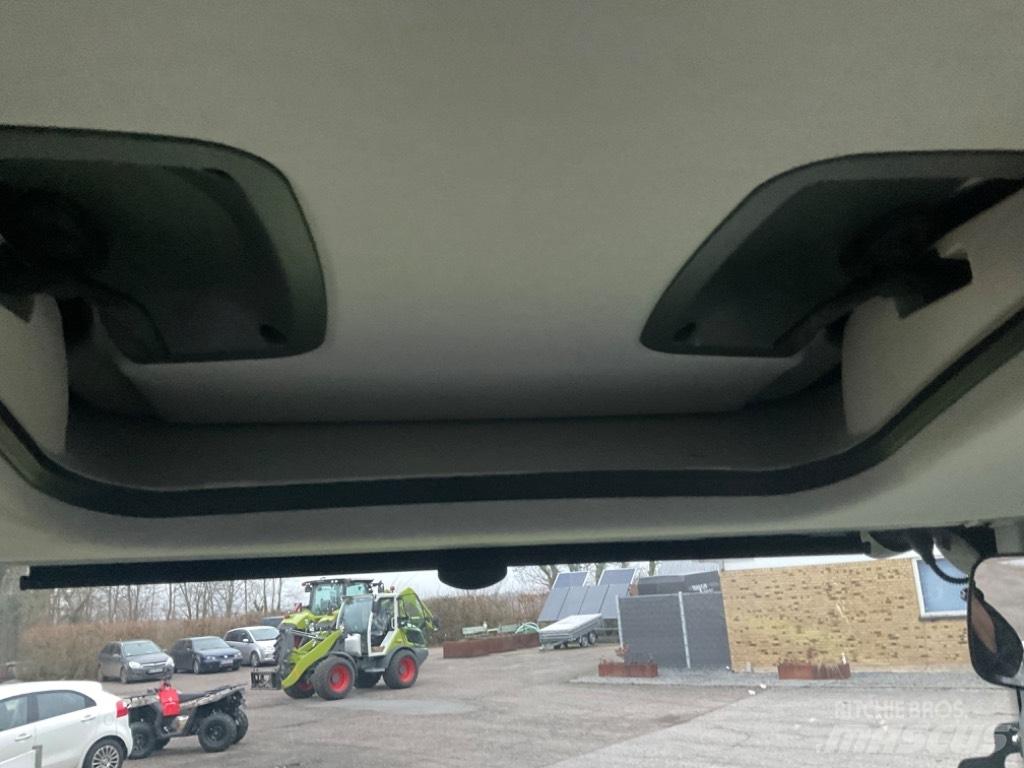 CLAAS ARION 450 Traktörler