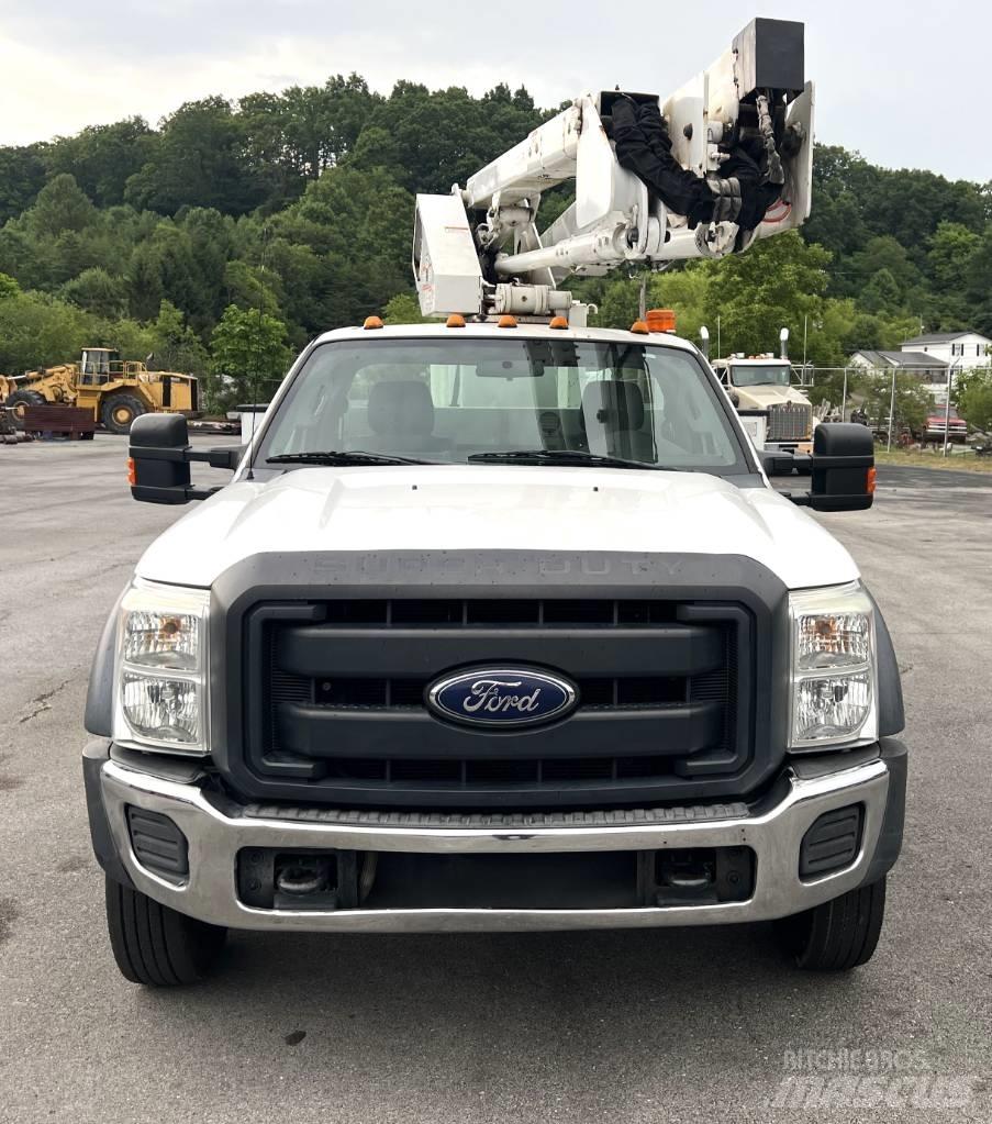 Ford F 550 Araç üstü platformlar