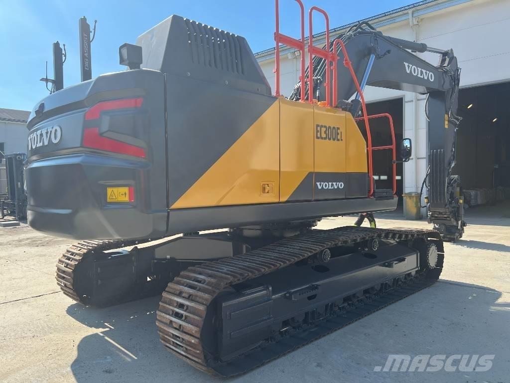 Volvo EC300EL Paletli ekskavatörler