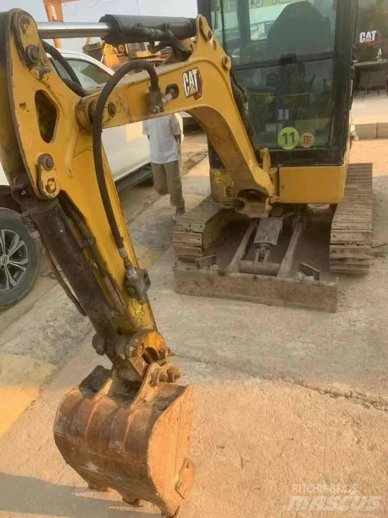 CAT 302 Mini ekskavatörler, 7 tona dek