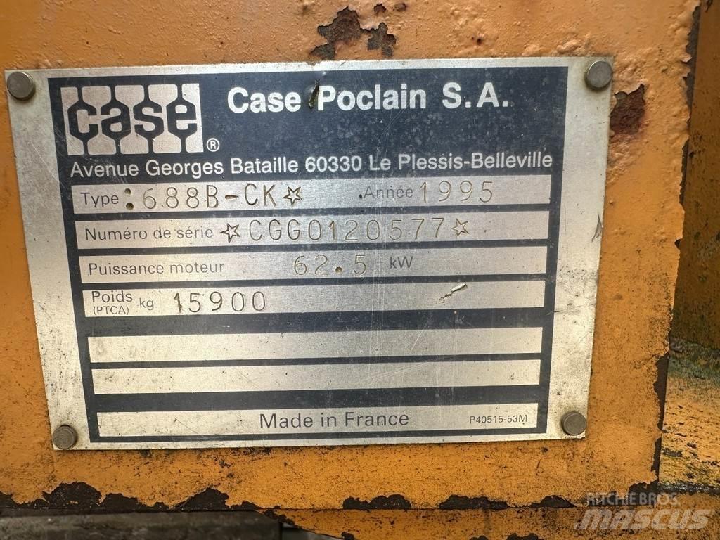 CASE 688 B 16 ton Paletli ekskavatörler