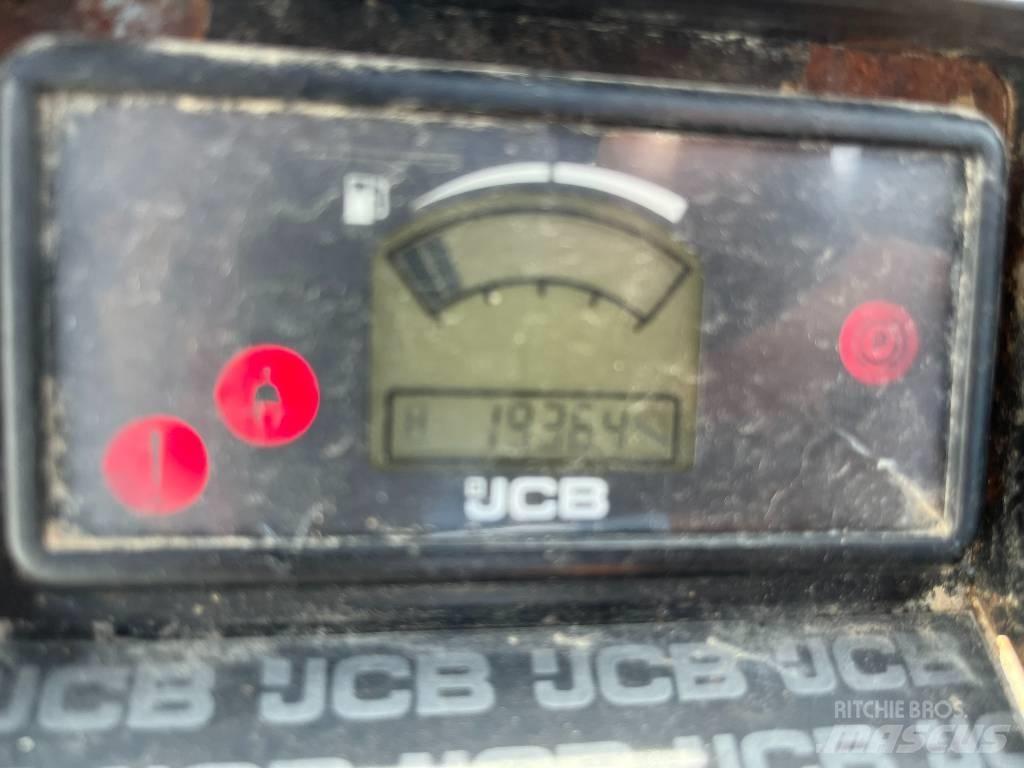 JCB 930 RTFL Arazi tipi forklift