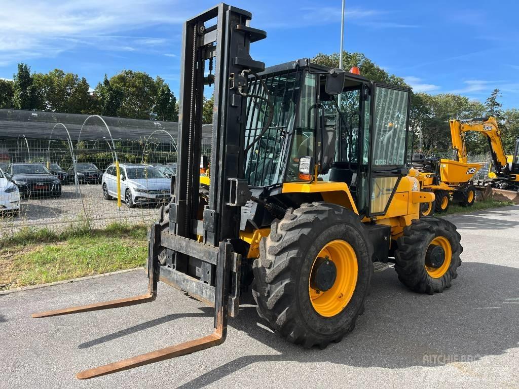 JCB 930 RTFL Arazi tipi forklift