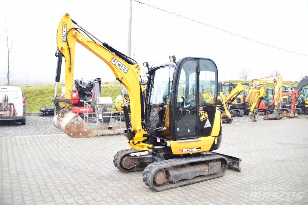 JCB 8026 CTS Mini ekskavatörler, 7 tona dek