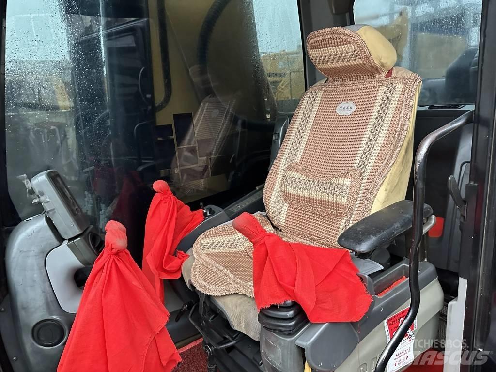 CAT 330D2 Paletli ekskavatörler