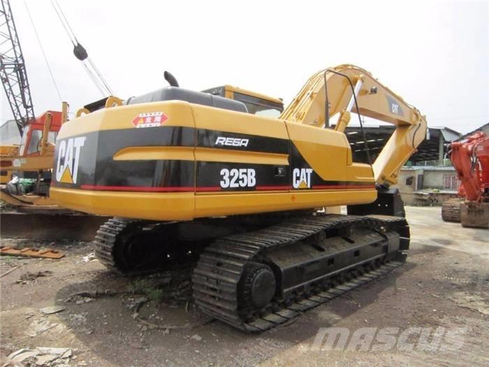 CAT 325 B Paletli ekskavatörler