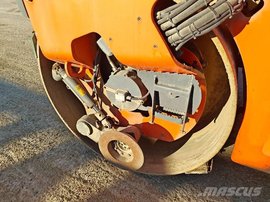 Hamm HD 110 VO Çift tamburlu silindirler